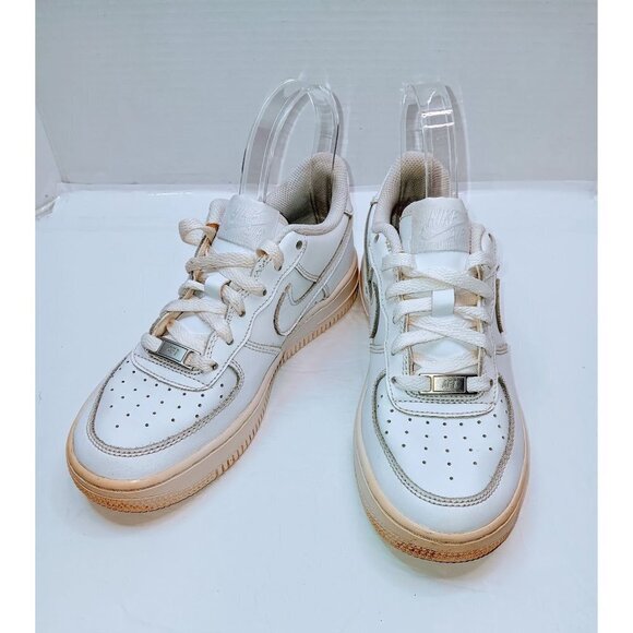 Nike Air Force 1 - Picture 2 of 7